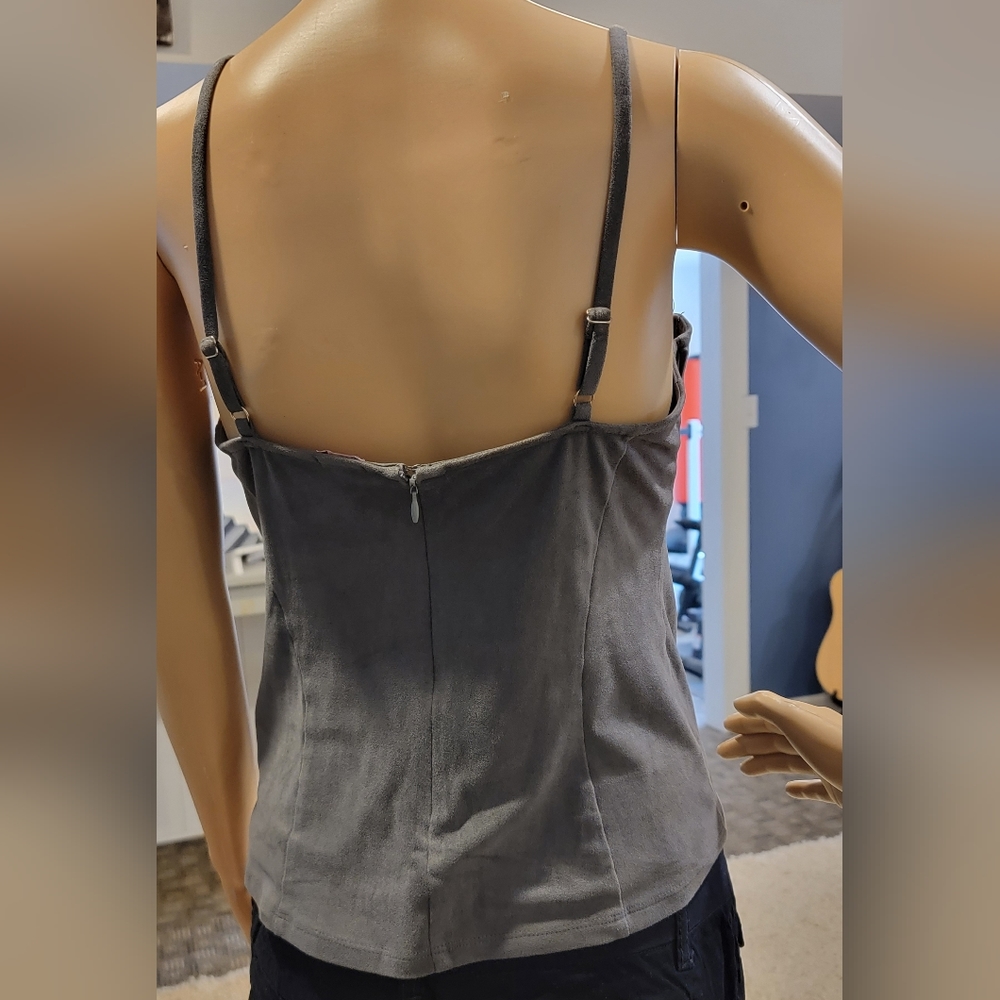 Grey Top - Picture 3 of 3